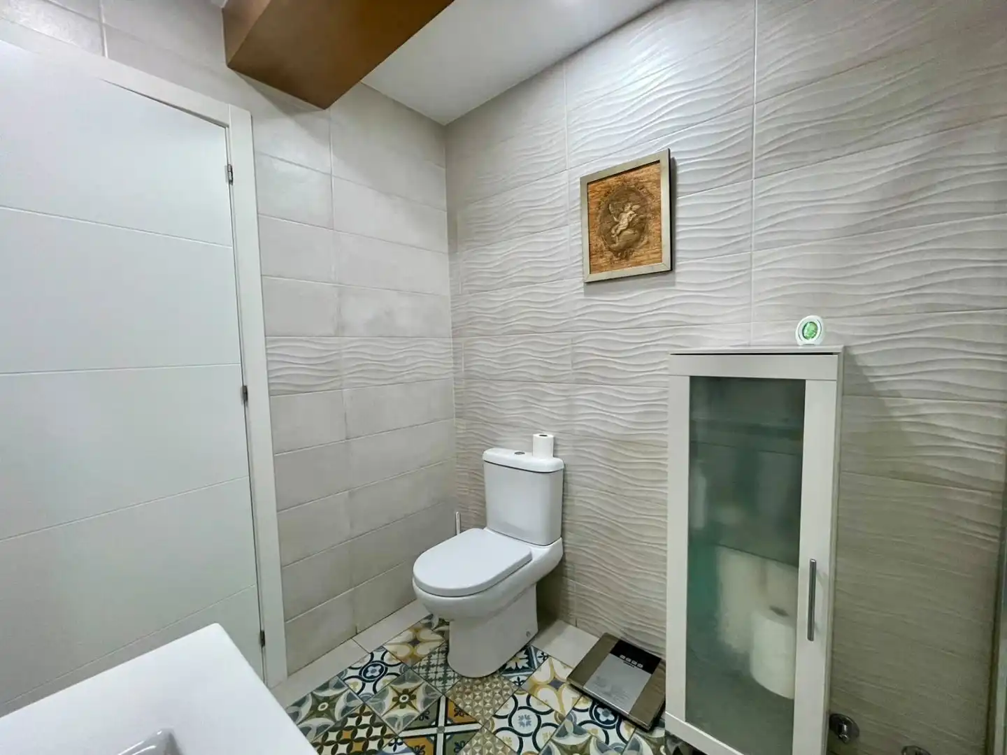 Badezimmer von Wohnung zum Verkauf in Valdepeñas mit Heizung, Terrasse und Balkon