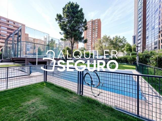 Piso en Alquiler en de Arturo Soria en Costillares