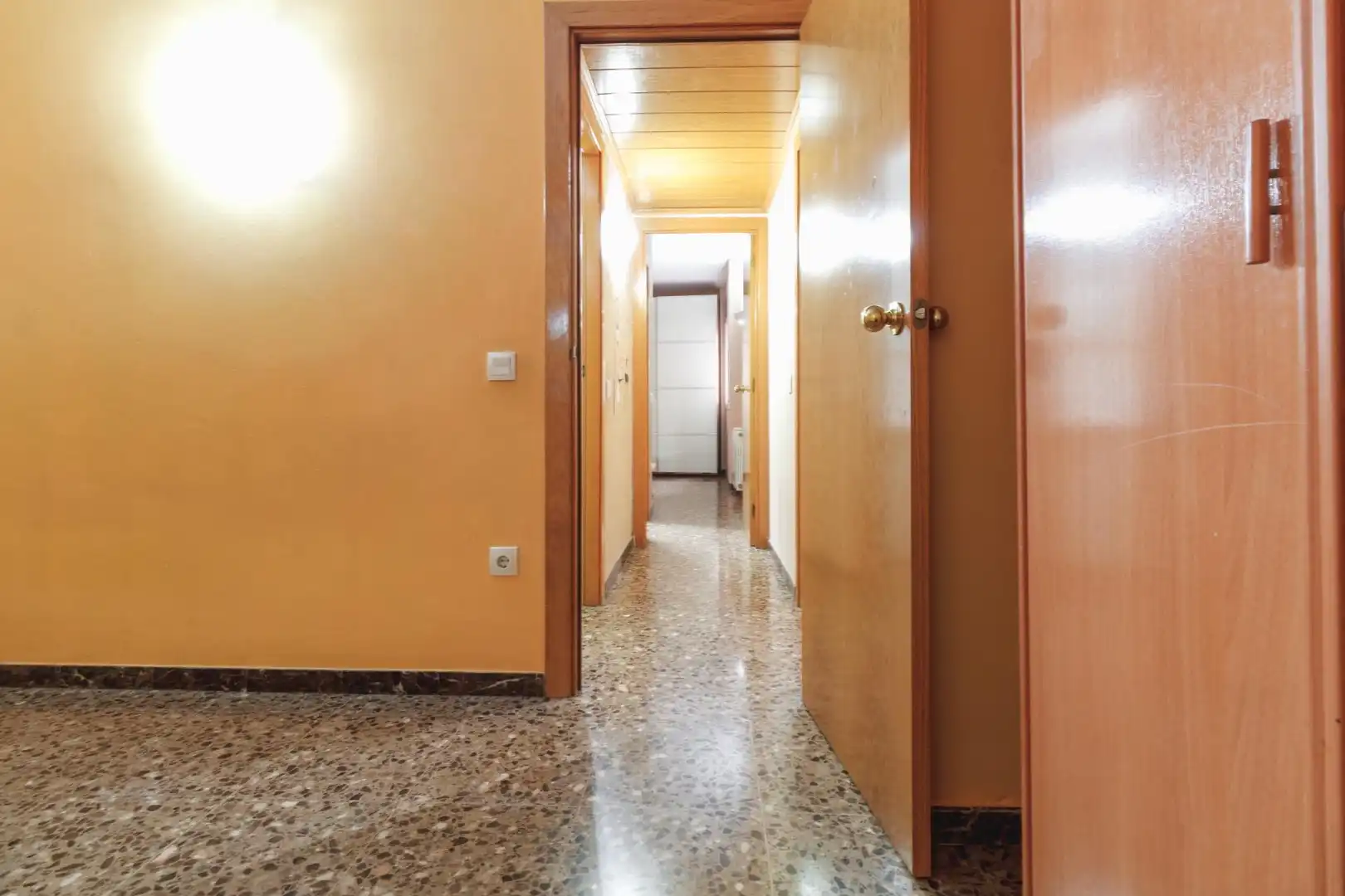 Wohnung zum Verkauf in Viladecans mit Terrasse und Balkon