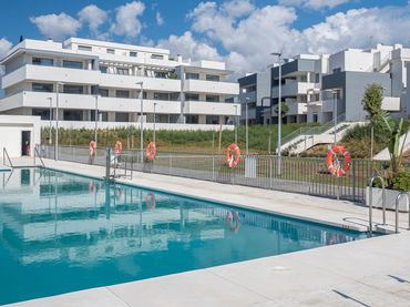 Penthouse with pool for sale in Calle del Reposo 44