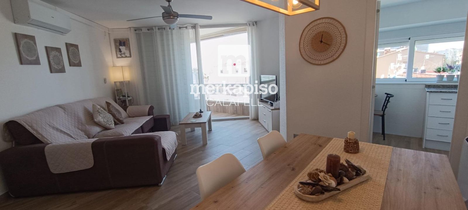 Living room of Flat for sale in Calafell  with Air Conditioner, Heating and Terrace