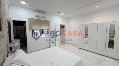 Foto 3 de Casa o chalet en venta en Antonio Machado, Salesianos, Utrera