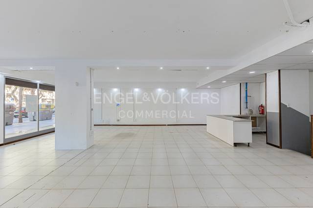 Local comercial en Venta en La Font de la Guatlla