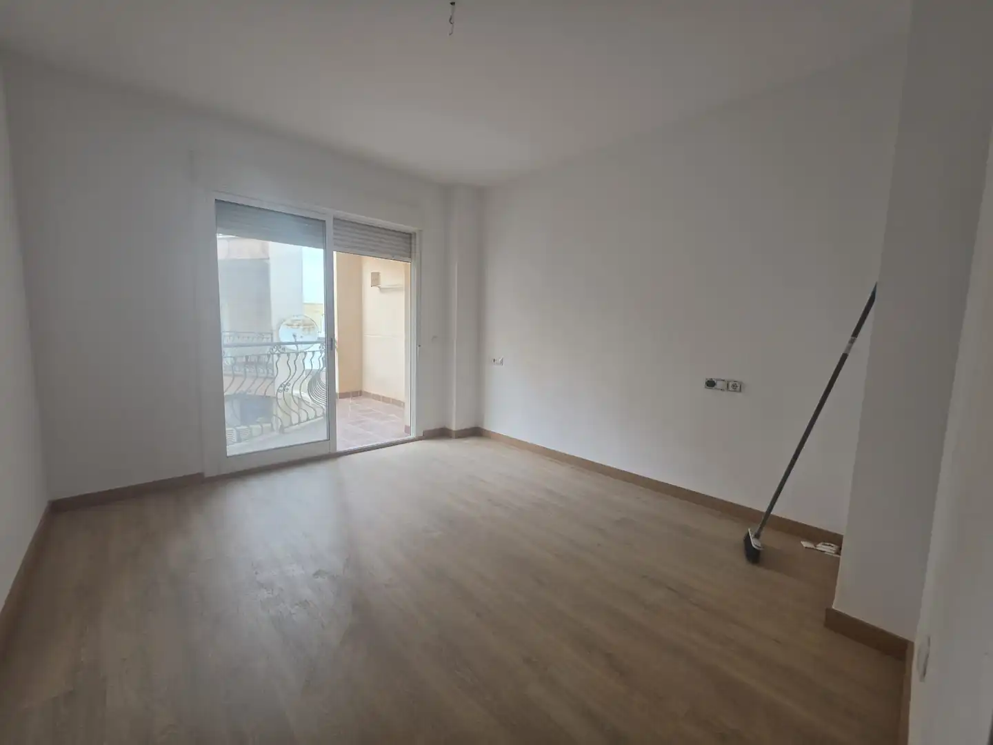 Neubau-Wohnung mit Terrasse zum Verkauf in Calle Bartolomé de las Casas 28, imagen 6