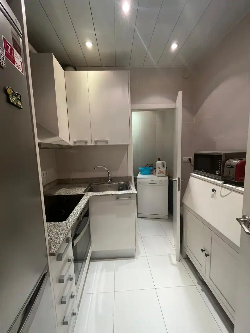 Cuina de Pis en venda en Barcelona amb Aire condicionat i Terrassa