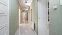 Flat for sale in  Granada Capital  with Air Conditioner and Balcony