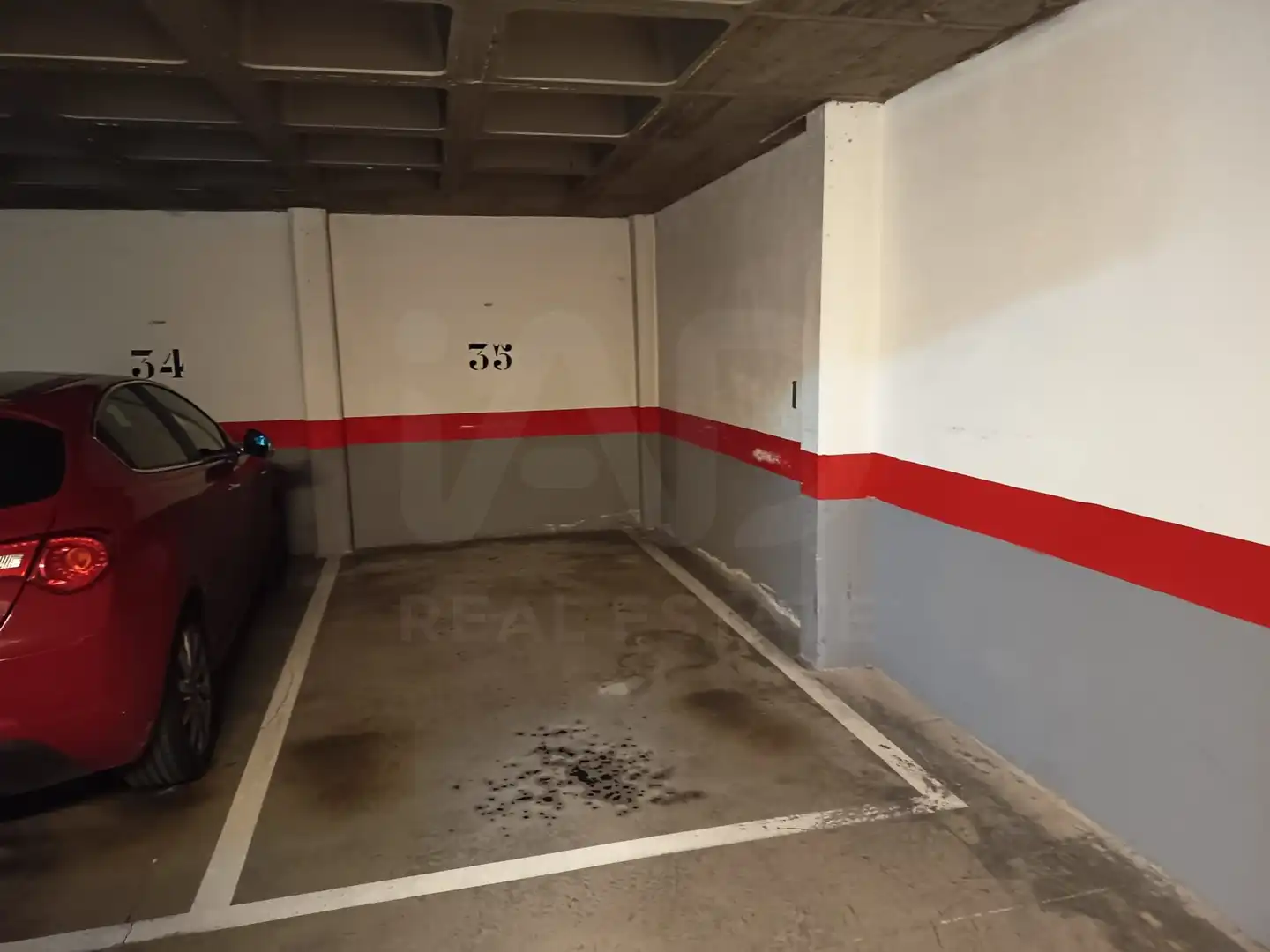 Einzelparkplatz zum Verkauf in Calle de Santa Casilda 2, imagen 3