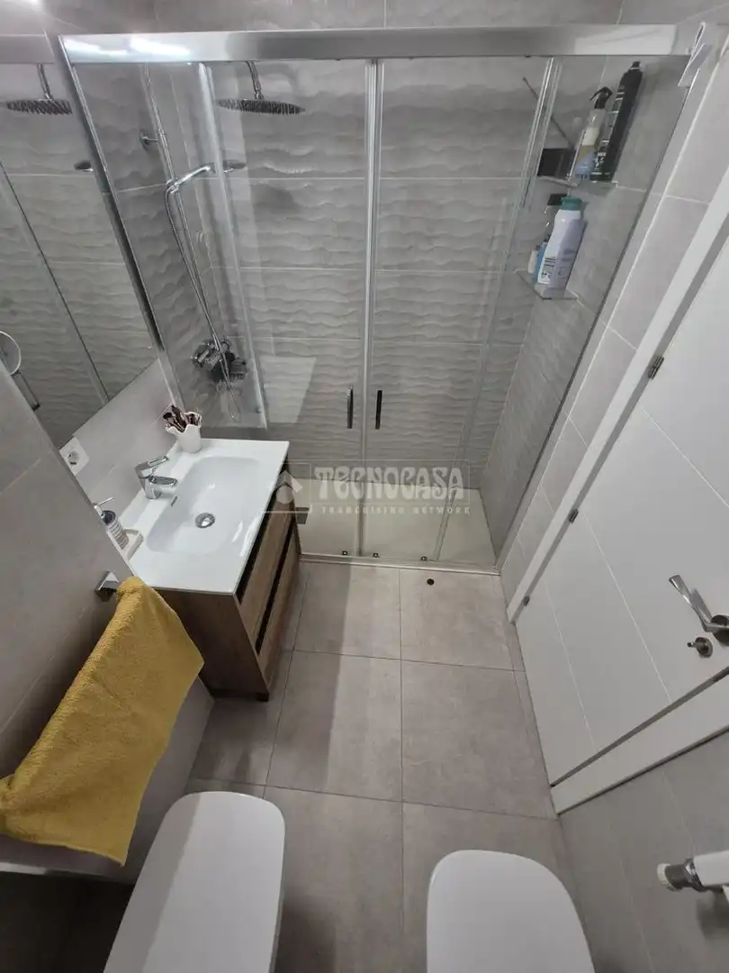 Badezimmer von Wohnung zum Verkauf in Valdemoro mit Heizung und Abstellraum