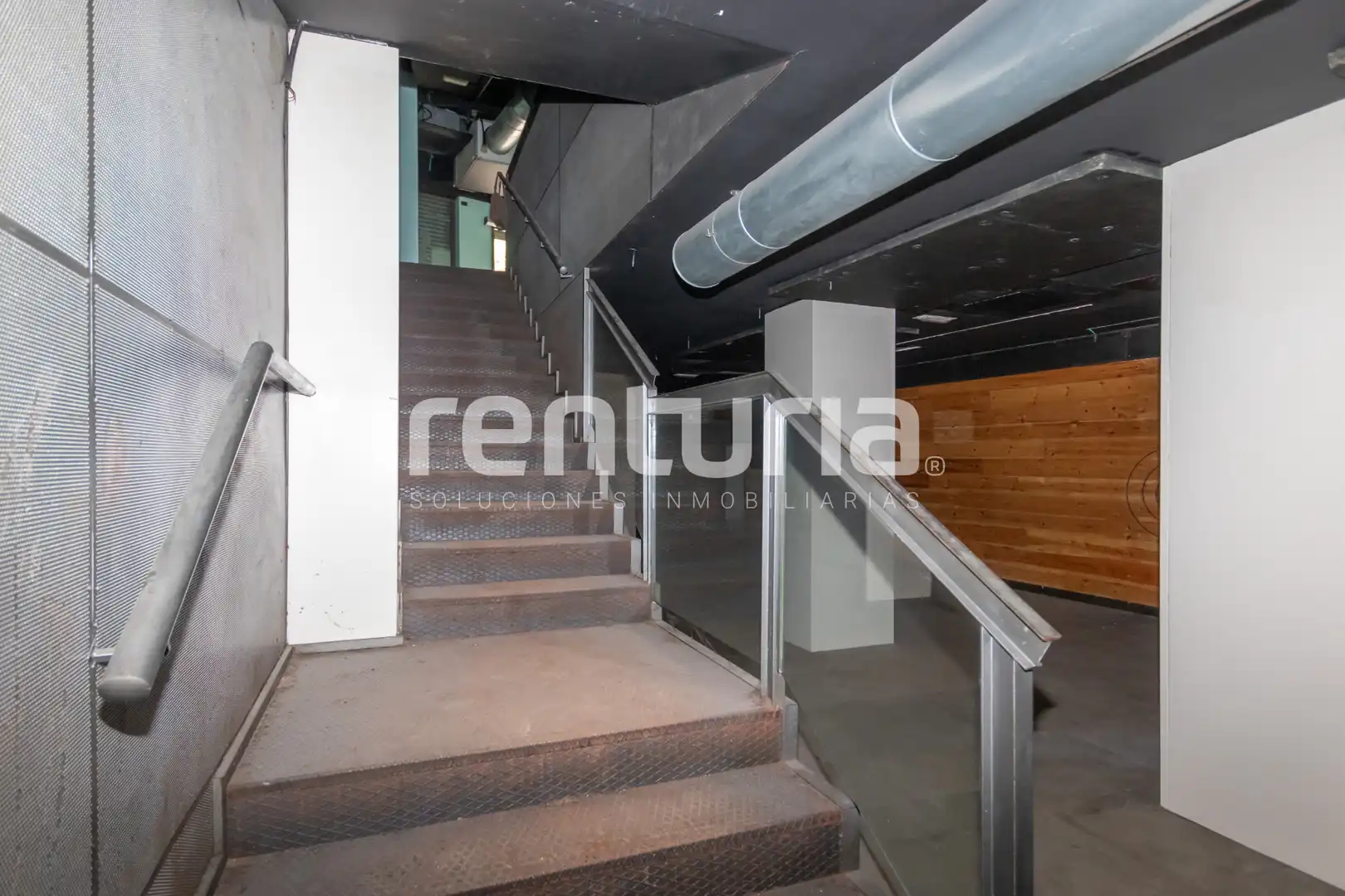Commercial properties for rent in Valencia  with Air Conditioner