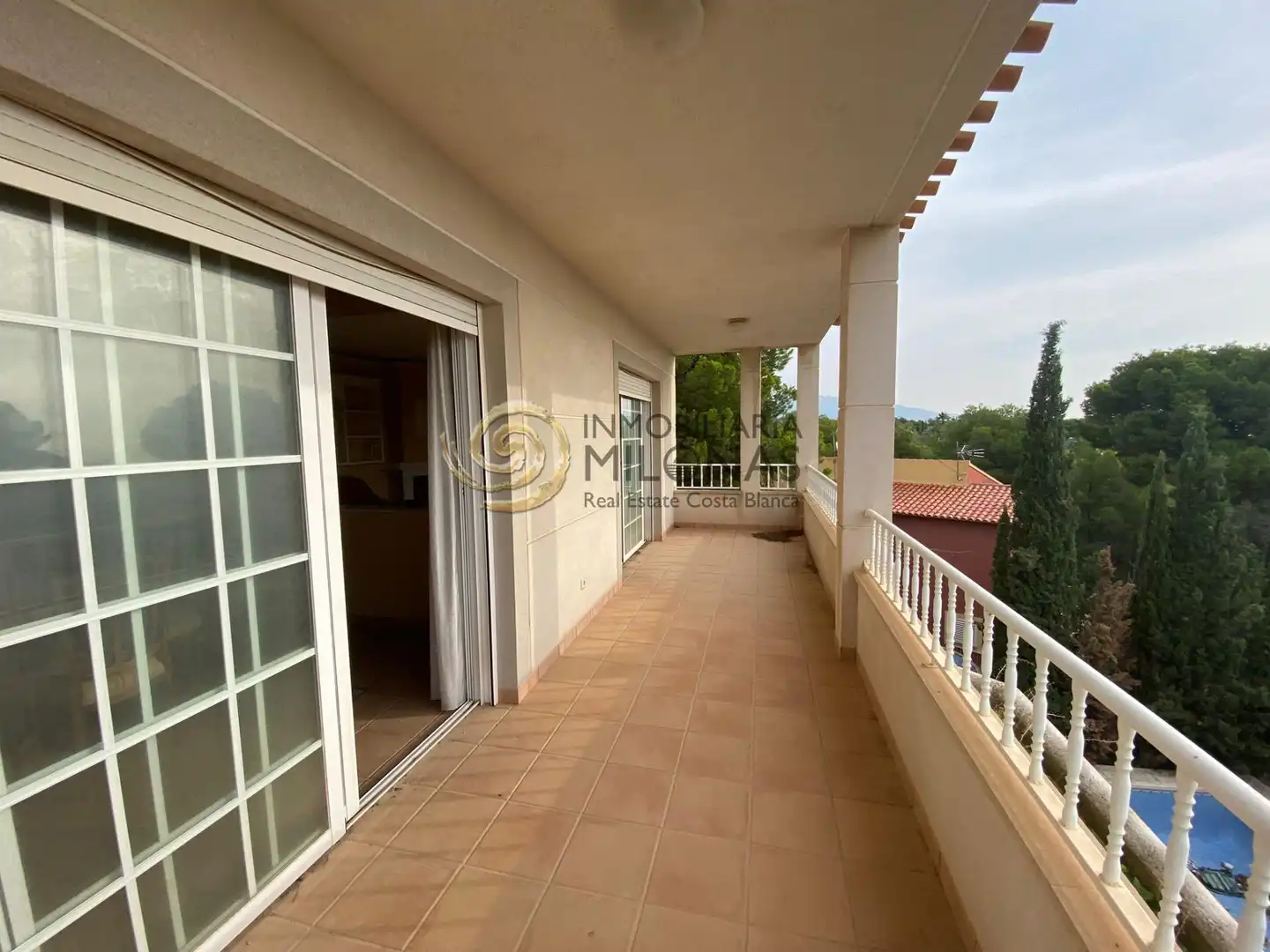 Terrassa de Casa o xalet en venda en La Nucia amb Jardí privat, Terrassa i Moblat