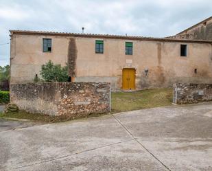 Vista exterior de Casa o xalet en venda en Vilaür amb Jardí privat, Terrassa i Traster