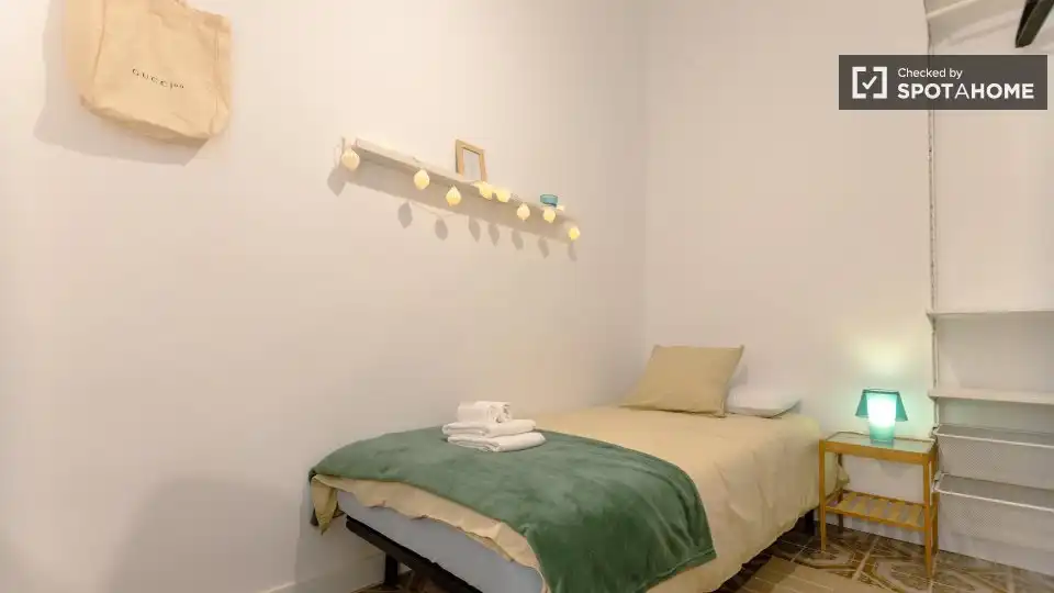 Flat with terrace to rent in L'Eixample, imagen 19