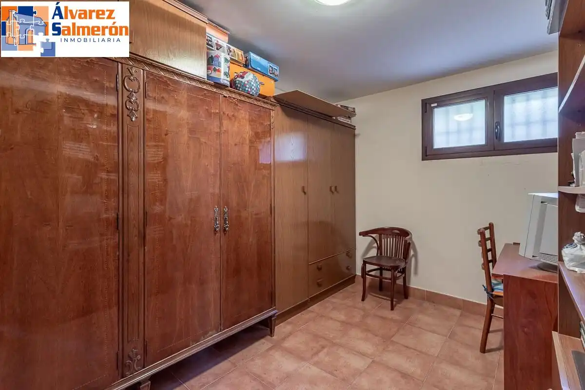 Casa con jardín en venta en Calle MARIANA PINEDA, imagen 42