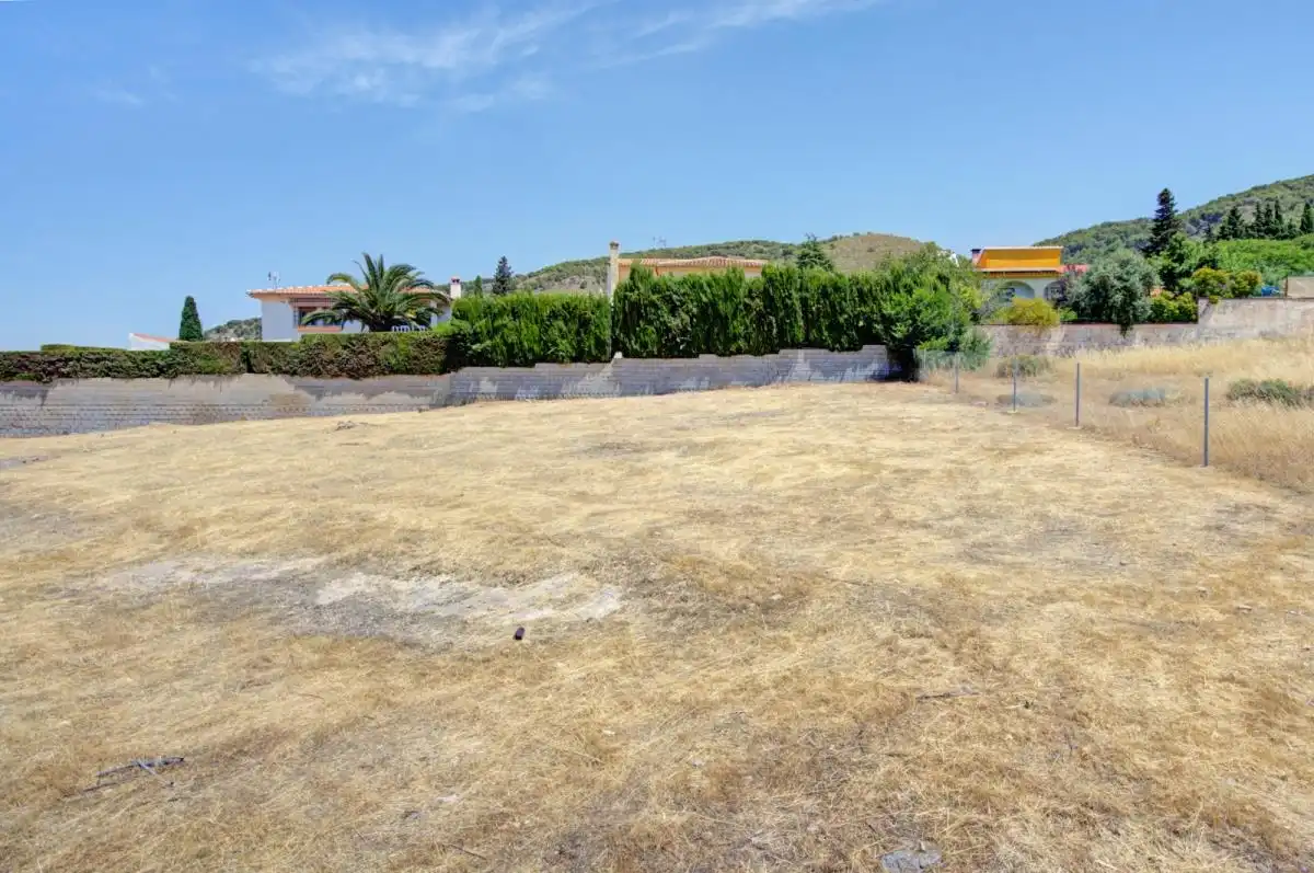 Residential land for sale in Calle C-1 39, imagen 5