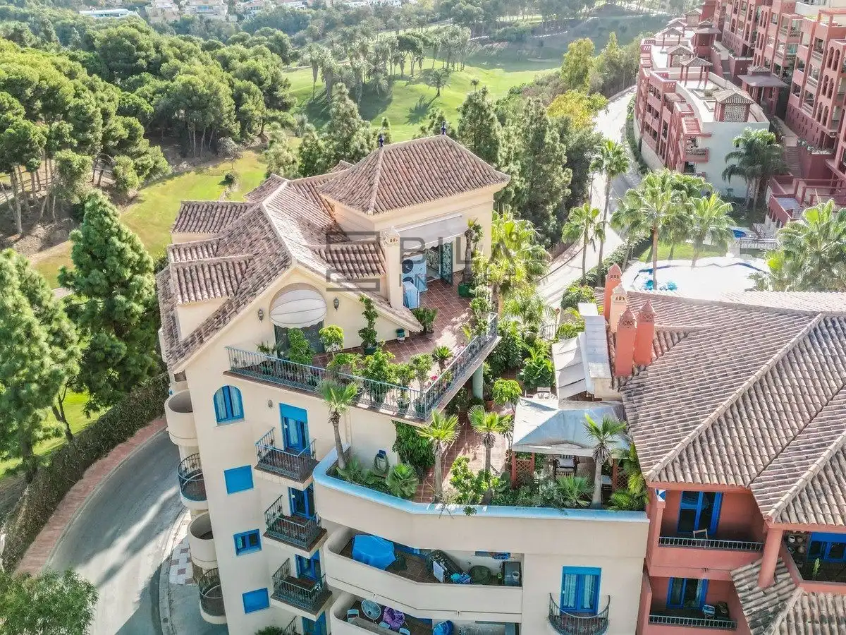 Àtic amb piscina en venda a Torrequebrada, imagen 8