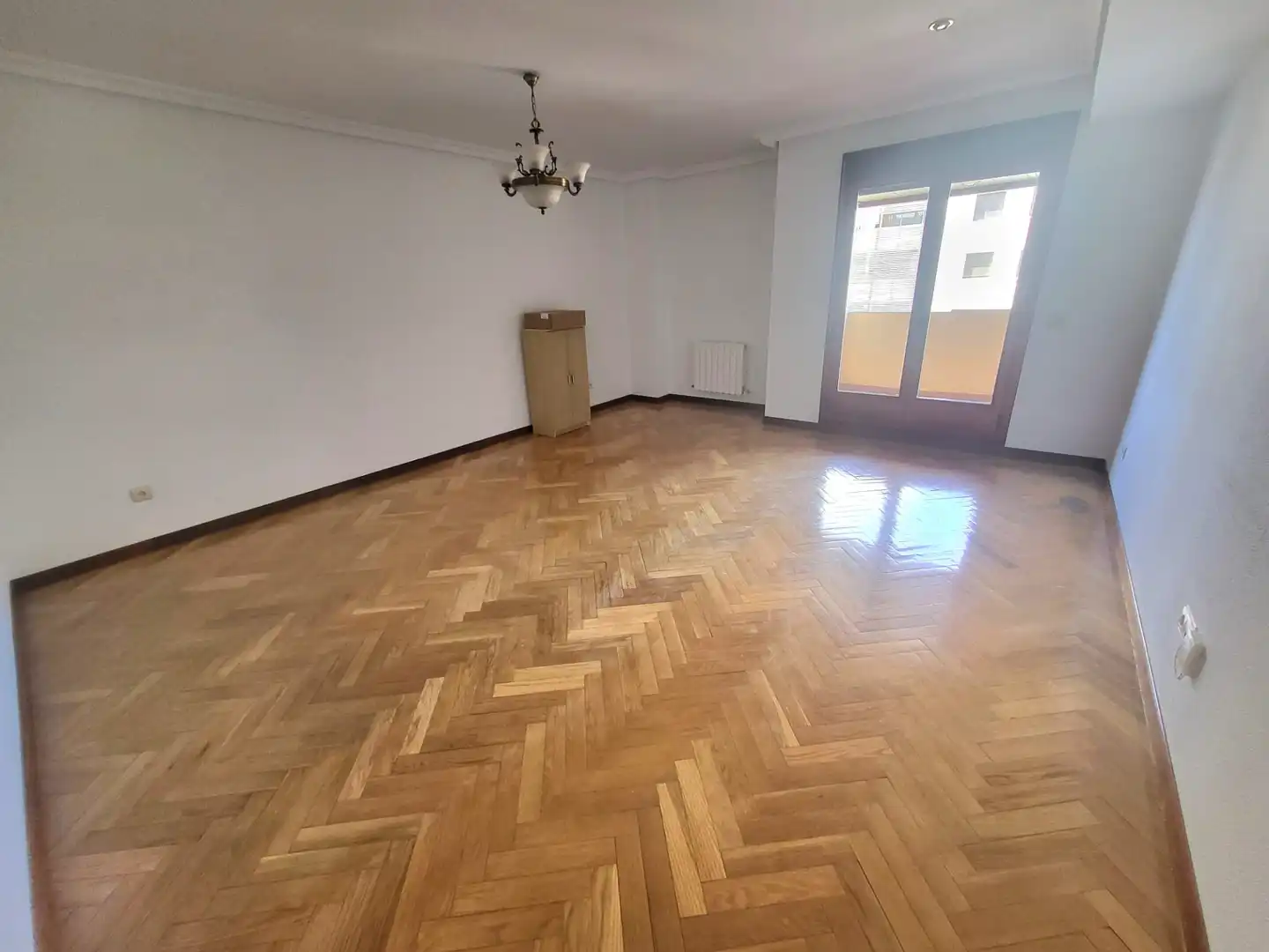 Wohnzimmer von Wohnung zur Miete in Cáceres mit Klimaanlage, Heizung und Parkett