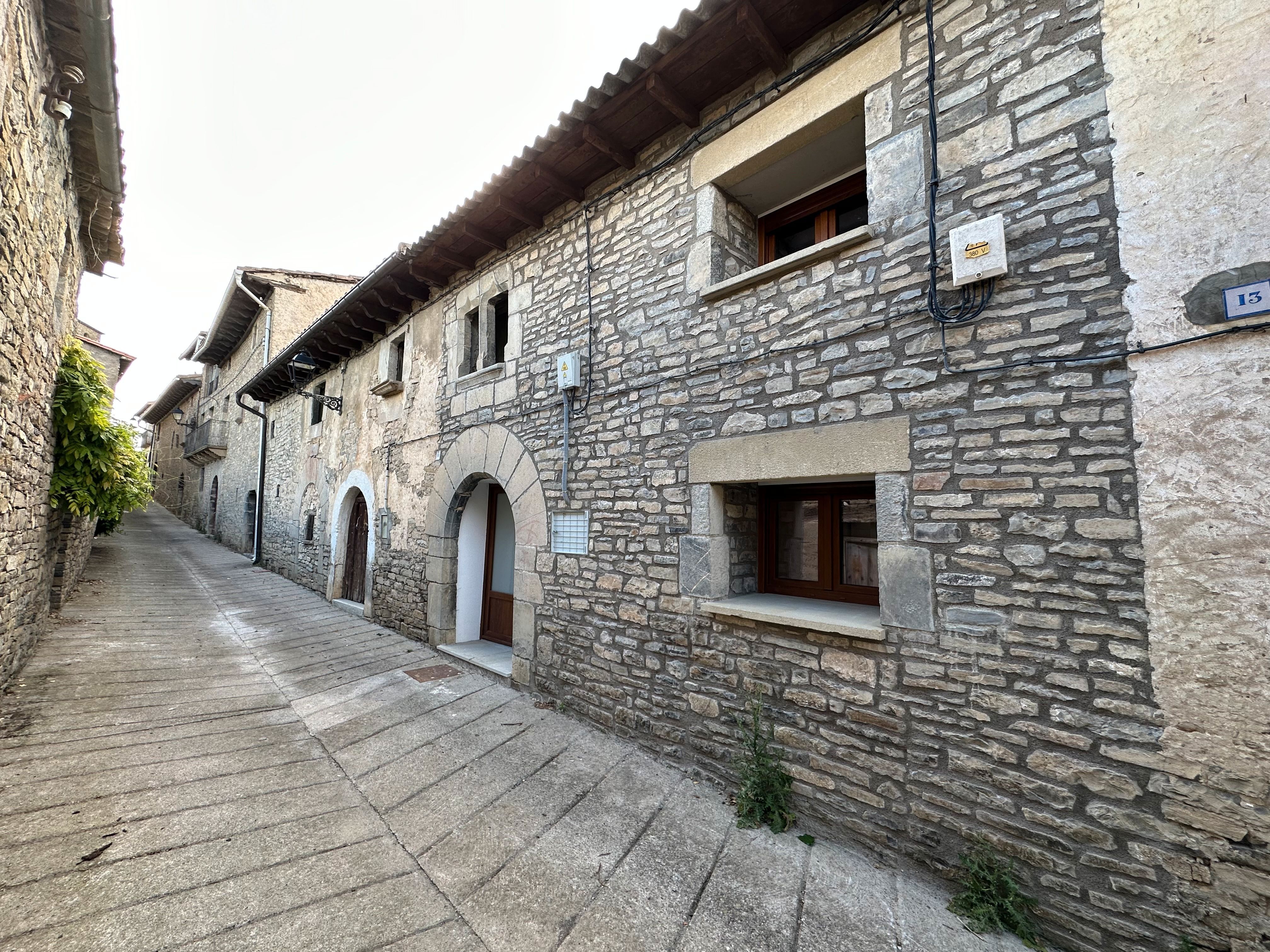 Exterior view of House or chalet for sale in Canal de Berdún  with Storage room, Furnished and Oven