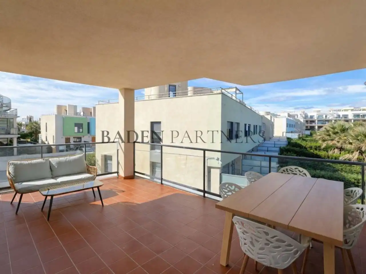 Terrasse von Wohnung zum Verkauf in San Jorge / Sant Jordi mit Klimaanlage, Terrasse und Abstellraum