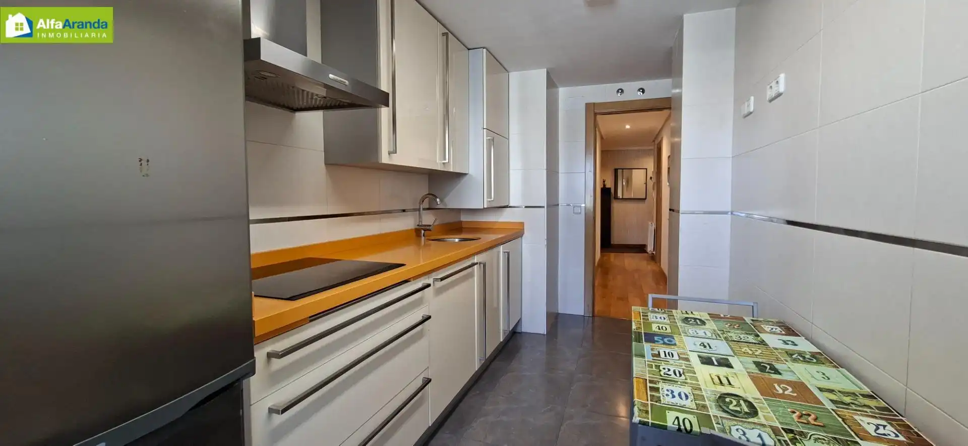 Cocina de Piso en venta en Aranda de Duero con Calefacción, Trastero y Amueblado