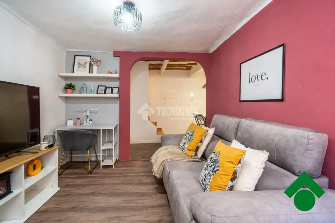 Sala d'estar de Casa adosada en venda en Íllora