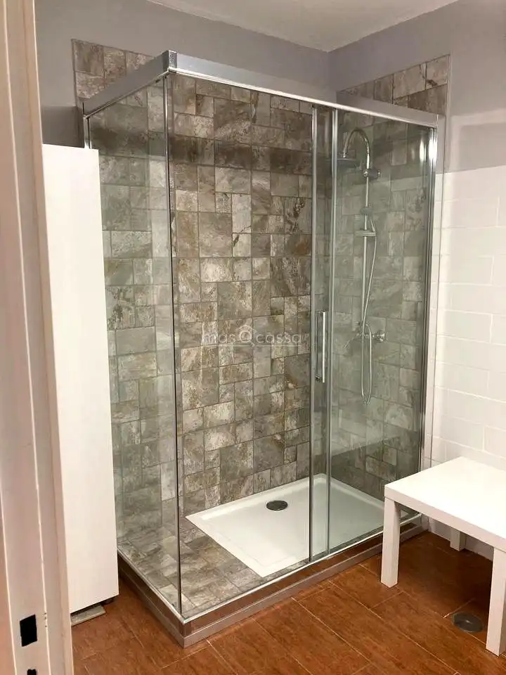 Badezimmer von Wohnung zur Miete in La Línea de la Concepción