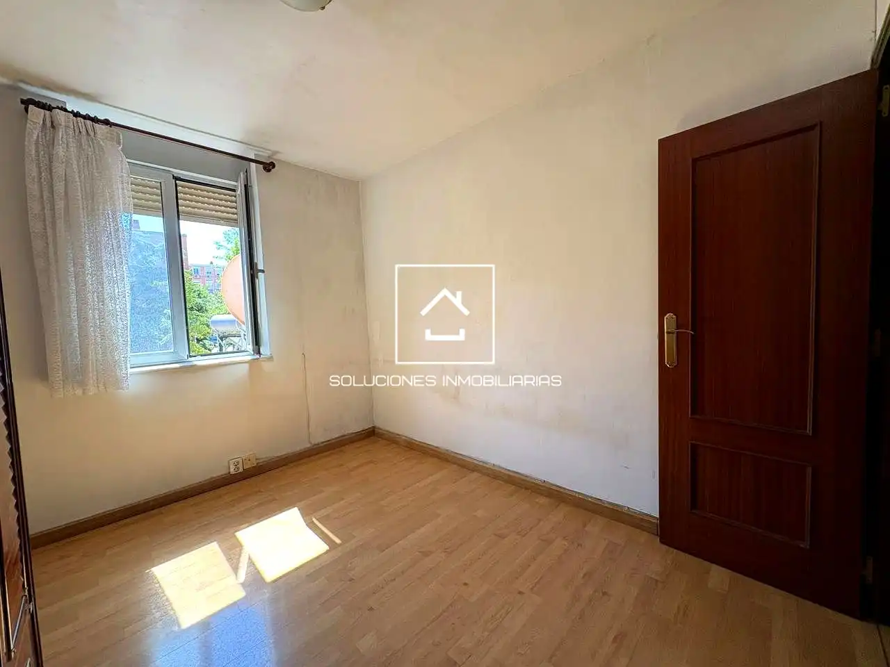 Habitación de Piso en venta en Madrid