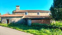 Vista exterior de Casa o xalet en venda en Abegondo amb Calefacció, Jardí privat i Parquet
