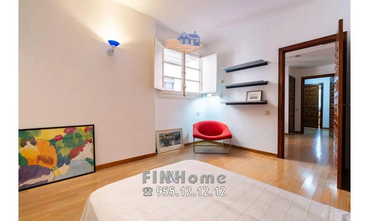 Habitación de Ático de alquiler en Sevilla con Aire acondicionado, Calefacción y Jardín privado