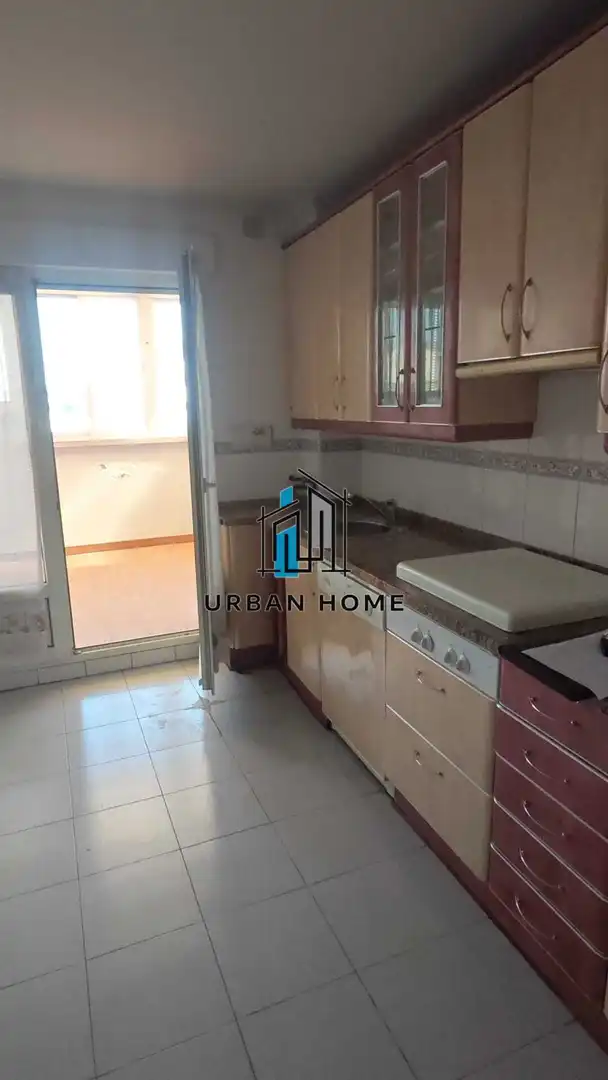 Kitchen of Flat for sale in San Andrés del Rabanedo  with Heating, Terrace and Storage room