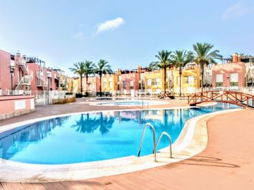 Attique avec piscine à vendre à Avenida Juan Sebastián Elcano 62289