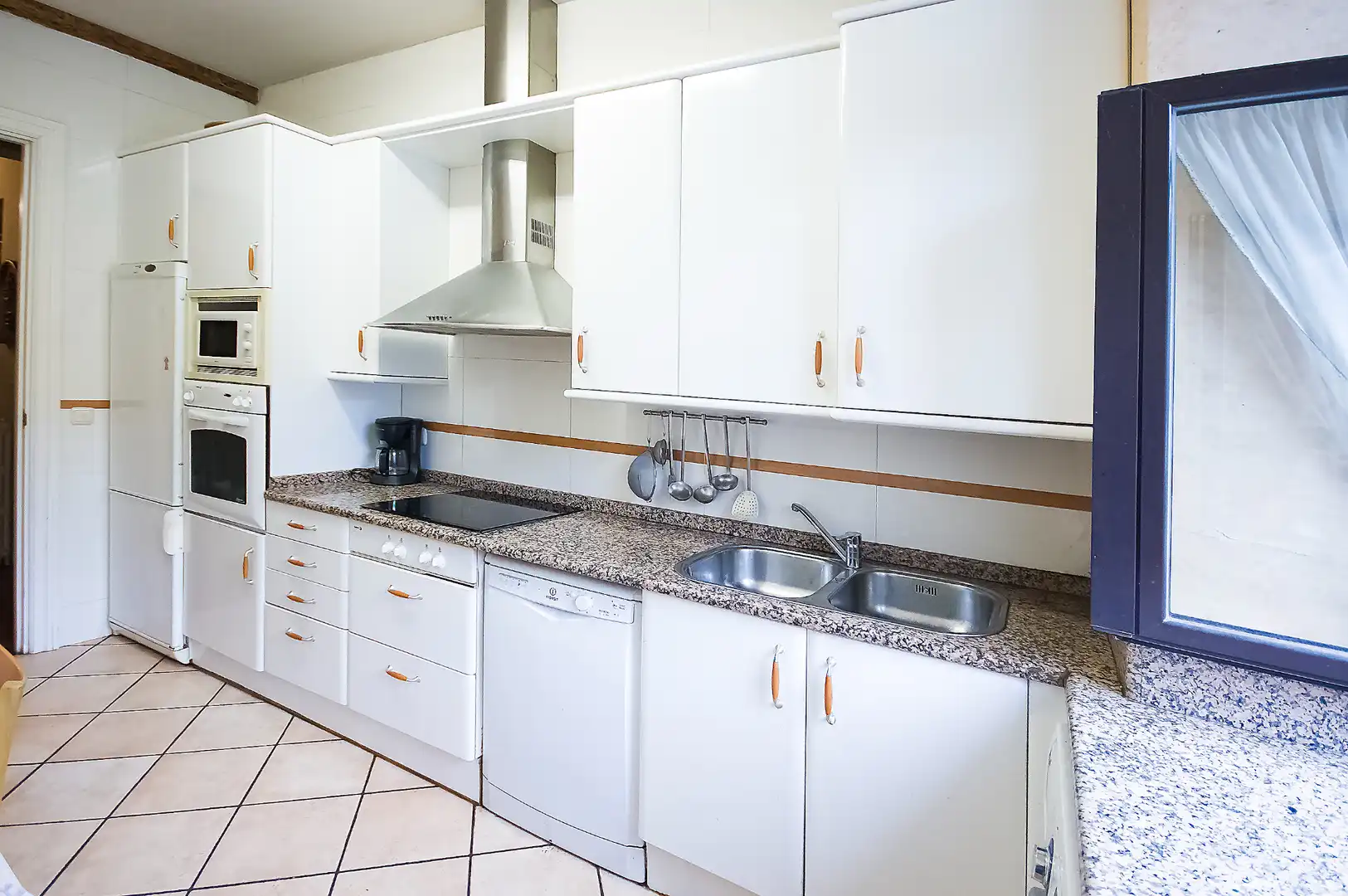 Cocina de Piso en venta en Tolosa con Calefacción, Amueblado y Horno