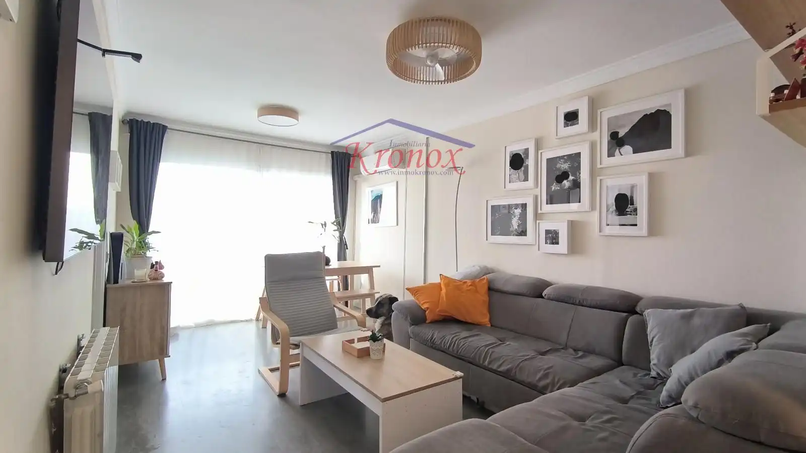 Sala d'estar de Pis en venda en  Madrid Capital amb Aire condicionat, Calefacció i Terrassa