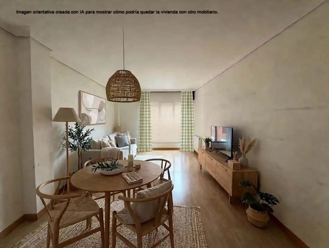 Appartamento con balcone in vendita a Avenida Justina Berdía, imagen 2