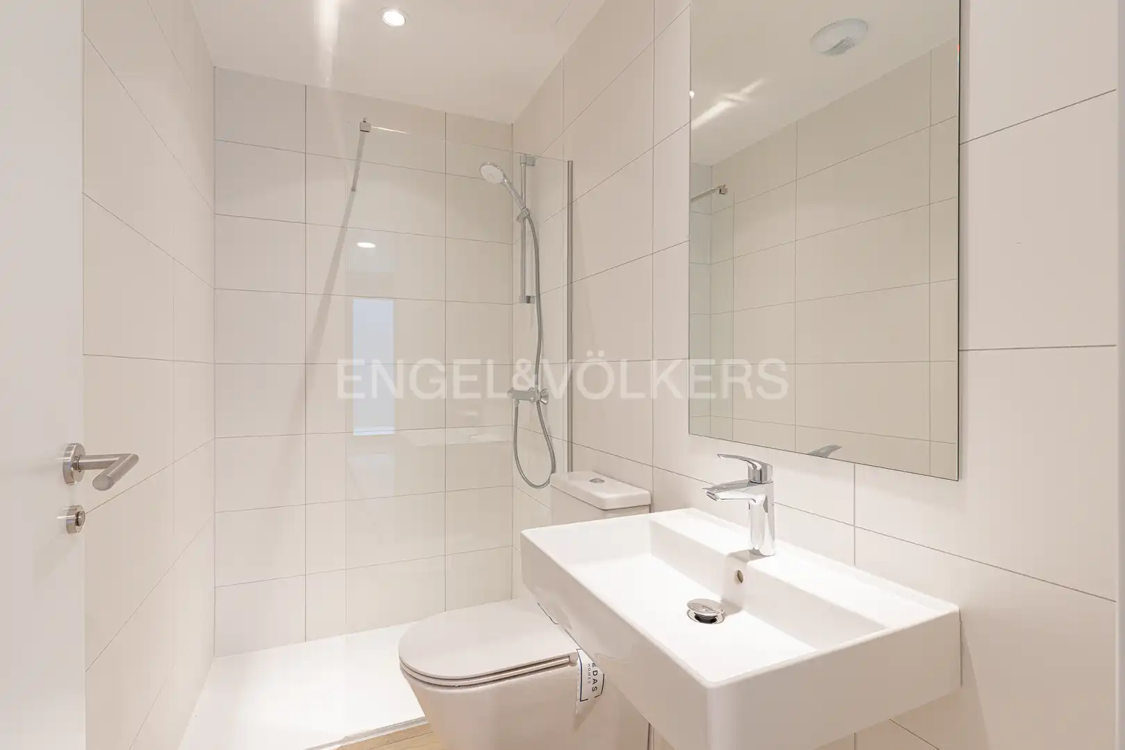 Bathroom of Detached homes for rent in Boadilla del Monte  with Air Conditioner, Heating and Private garden