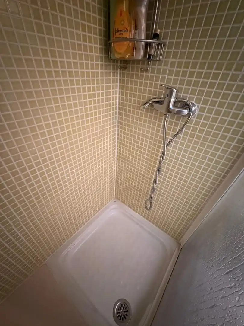 Baño de Casa adosada en venta en Valdemoro con Aire acondicionado, Calefacción y Jardín privado