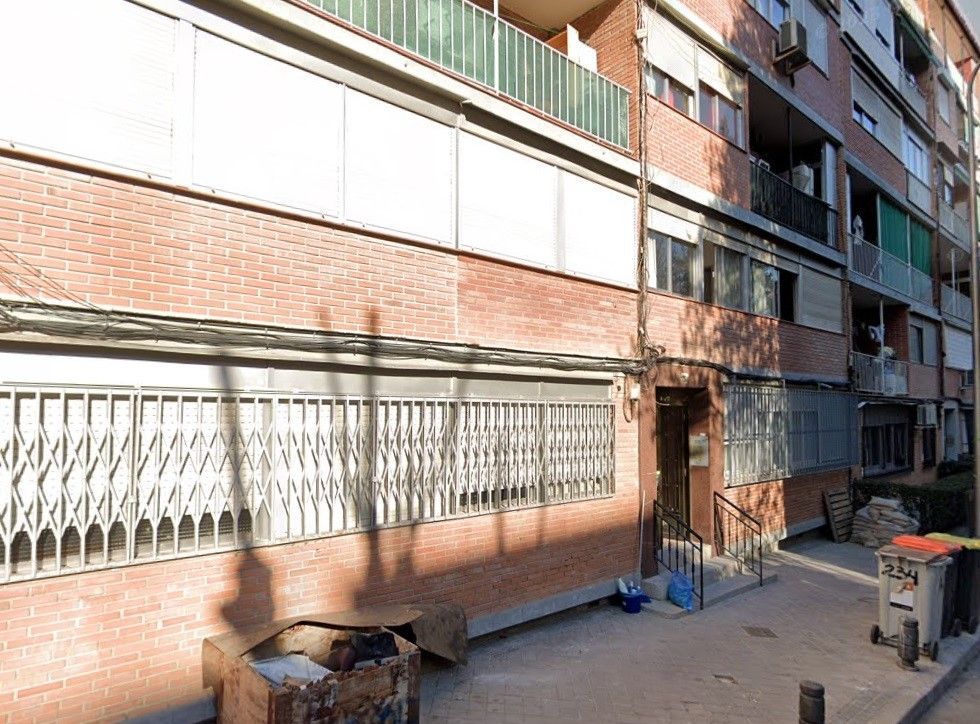 Apartamento en venta en  Camarena, Aluche, Latina