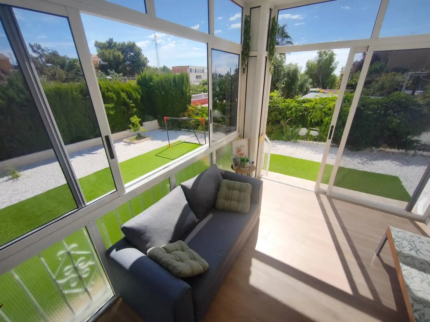 Jardín de Casa o chalet en venta en San Vicente del Raspeig / Sant Vicent del Raspeig con Piscina comunitaria