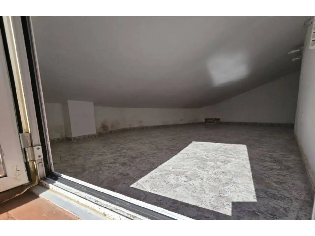 Wohnung zum Verkauf in Rubí mit Klimaanlage, Parkett und Terrasse