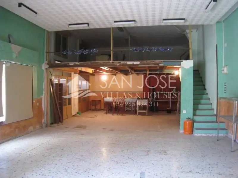 Local comercial en venda a Aspe Centro, imagen 2