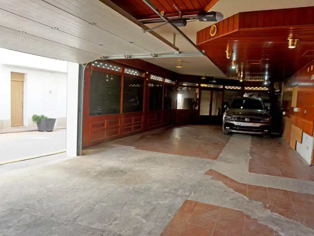 Buildings for sale in L'Escala