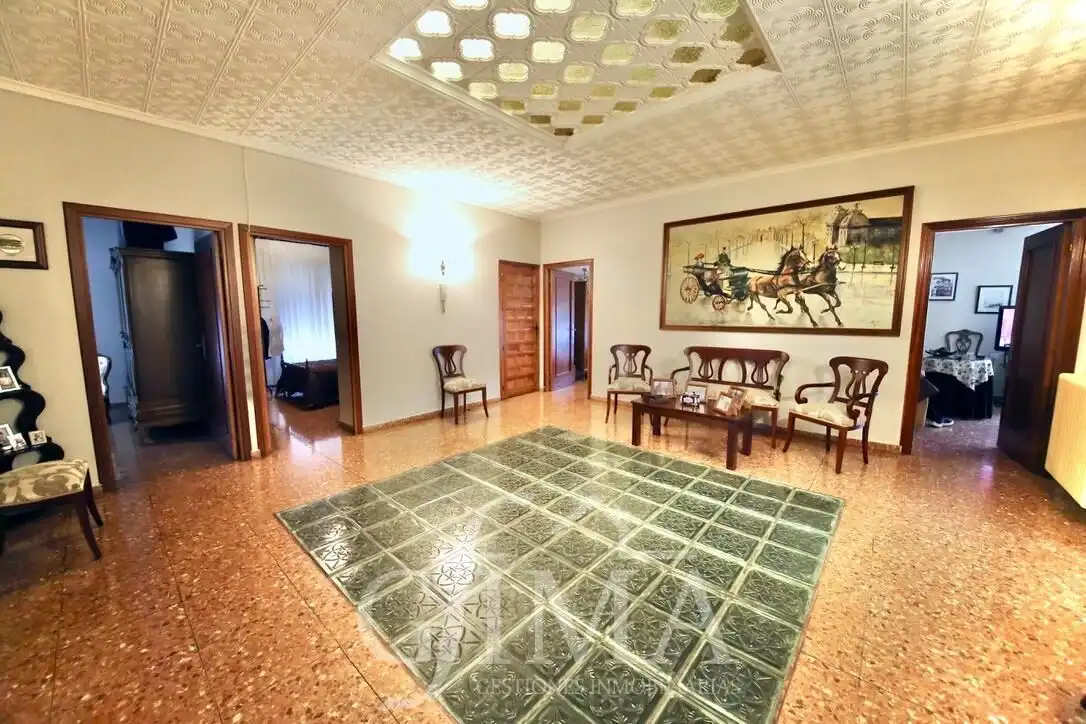 Casa con terraza en venta en Tomelloso