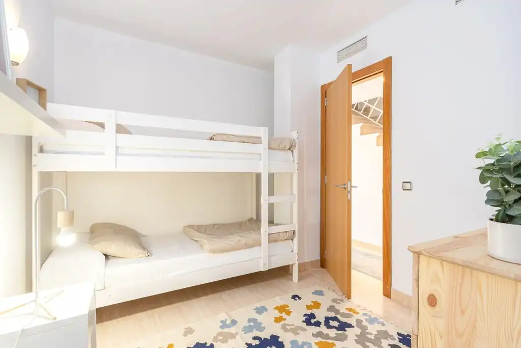 Dormitori de Dúplex en venda en Benalmádena amb Aire condicionat, Terrassa i Moblat