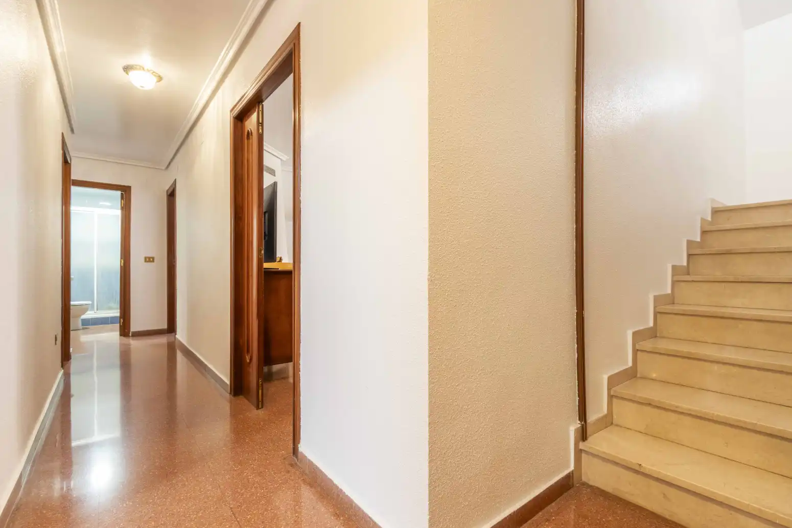 Casa adosada en venda en Sagunto / Sagunt amb Terrassa i Balcó