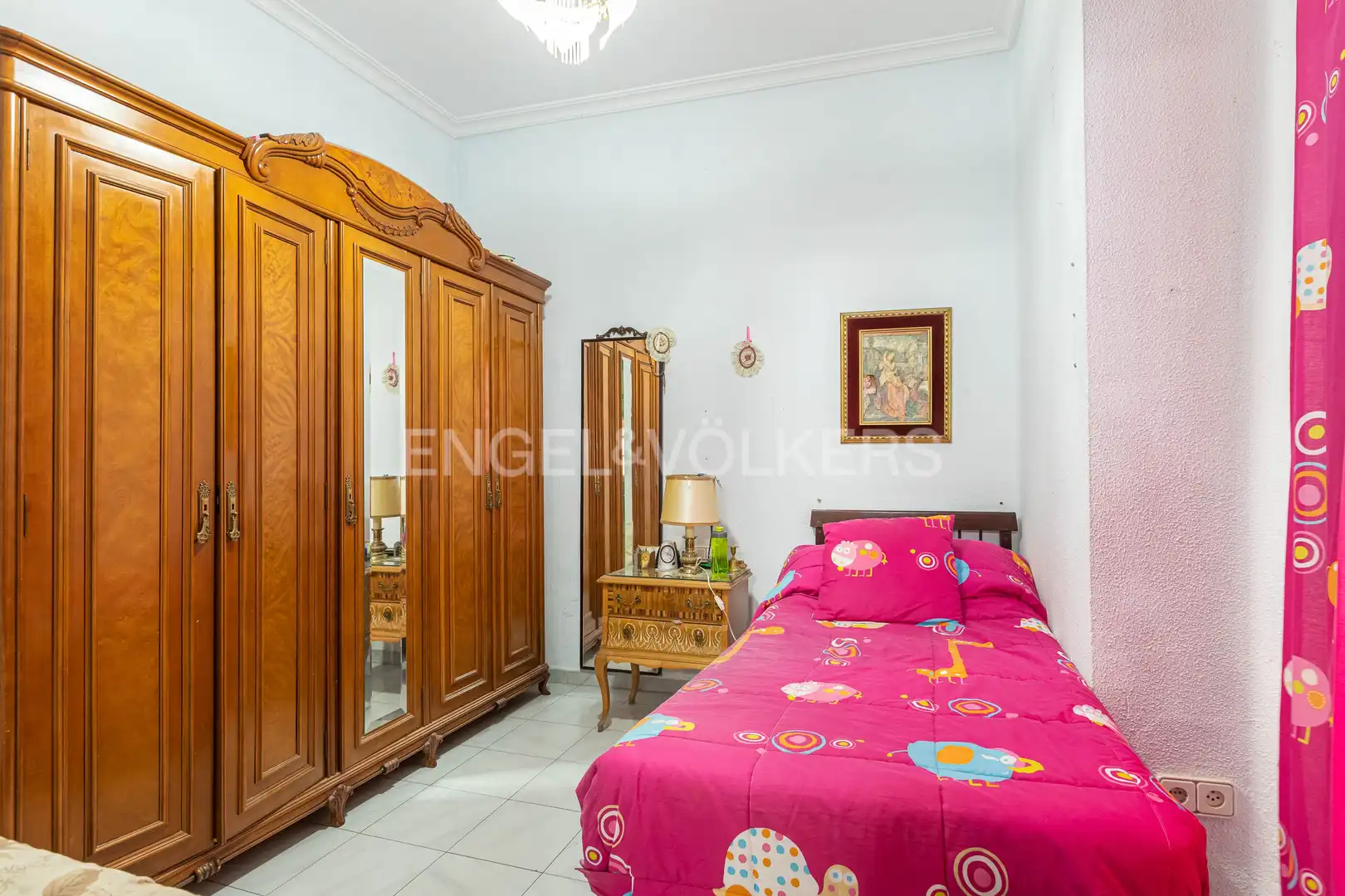 Schlafzimmer von Haus oder Chalet zum Verkauf in Sevilla mit Klimaanlage, Heizung und Abstellraum