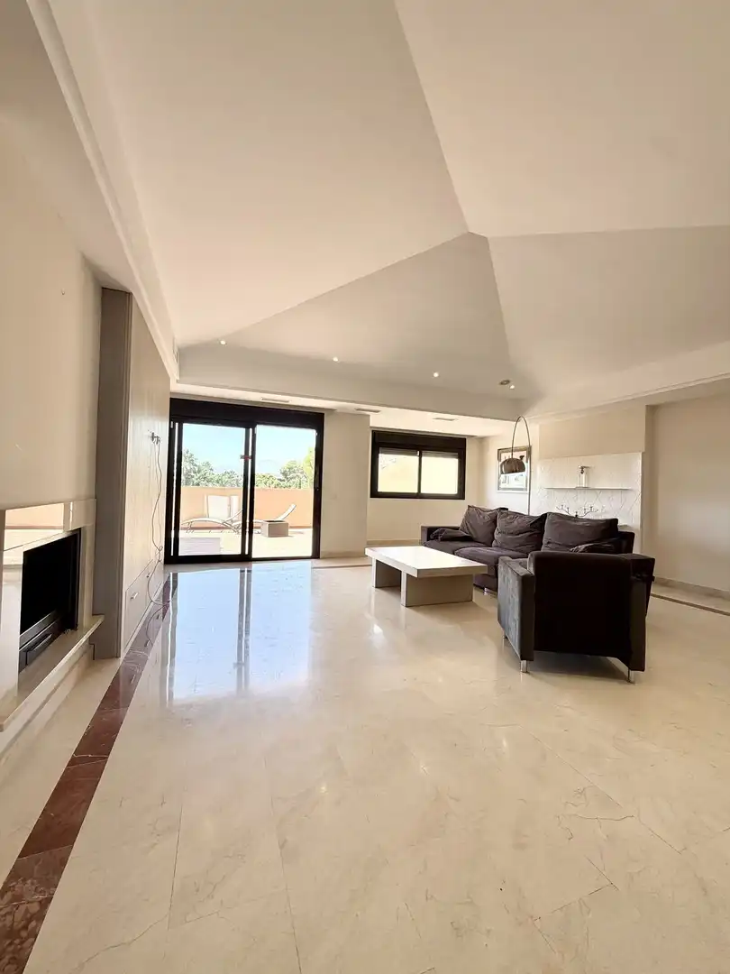 Apartament amb ascensor en venda a Nueva Andalucía, imagen 12