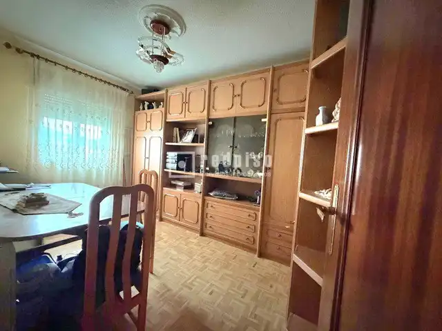 Piso en venta en de los Olivos, Puerta del Ángel