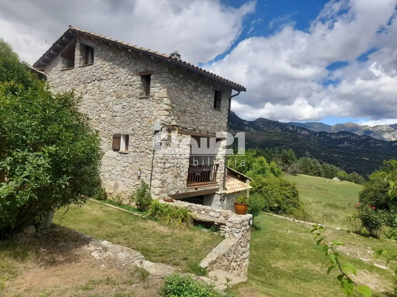 Vista exterior de Finca rústica en venda en Saldes amb Jardí privat i Terrassa