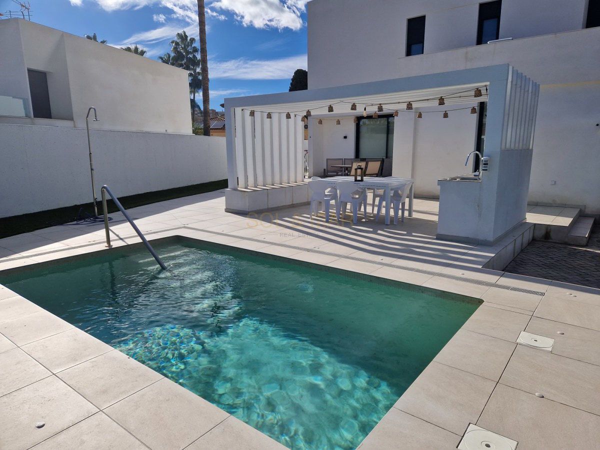 Piscina de Casa o xalet de lloguer en Torremolinos amb Aire condicionat, Calefacció i Traster