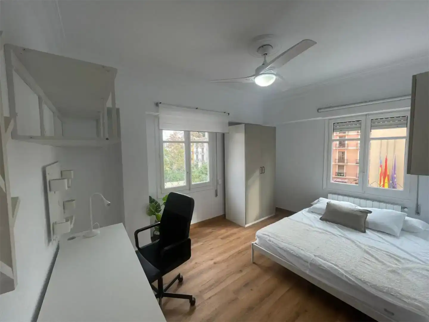 Schlafzimmer von Wohnung zur Miete in  Valencia Capital