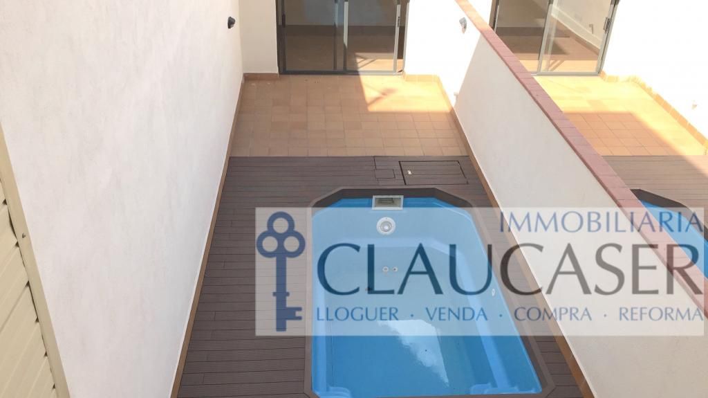 Piscina de Dúplex de lloguer en Sabadell amb Calefacció i Piscina